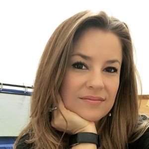 Meet your Posher, Juanita